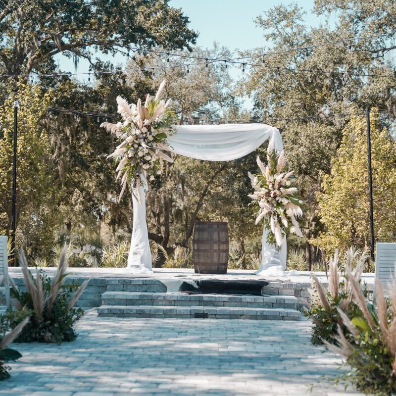 Decorated arch and courtyard for wedding