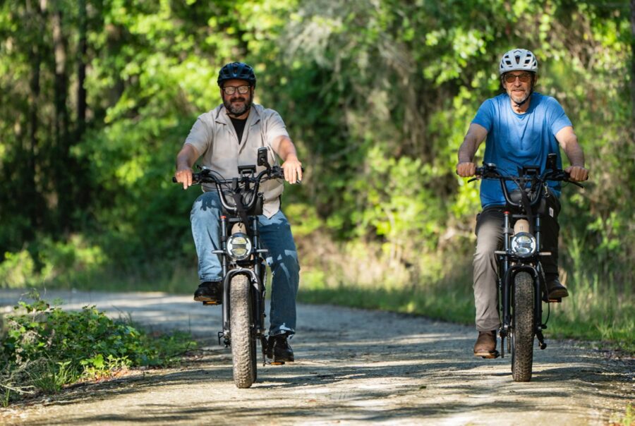 complementary e bikes with your reservation